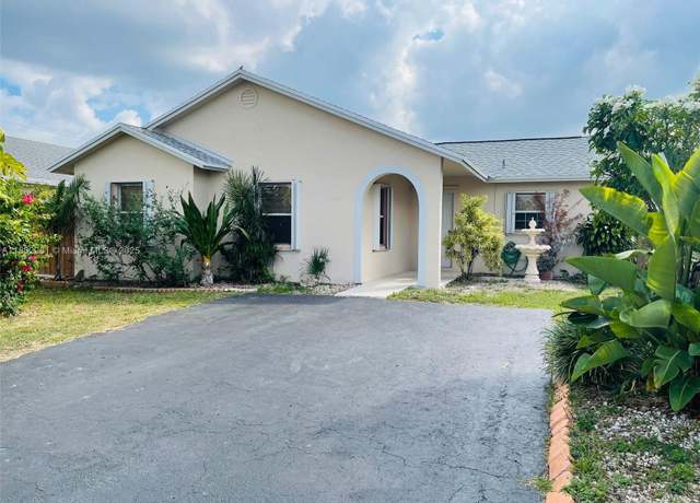 Property at 12740 SW 249th Ter, Homestead, FL 33032, 3 beds, 2 baths
