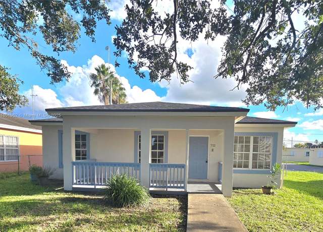 Property at 712 SW 6 St, Homestead, FL 33030, 3 beds, 2 baths