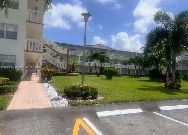 Property at 618 Fanshaw O #618, Boca Raton, FL 33434, 1 bed, 1.5 baths