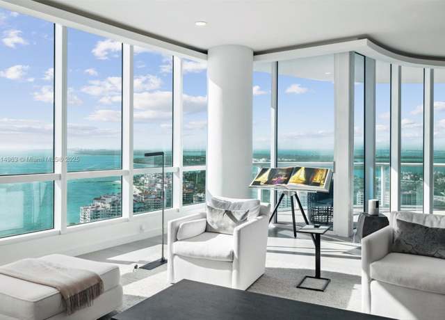 Property at 100 S Pointe Dr #3203, Miami Beach, FL 33139, 3 beds, 4 baths