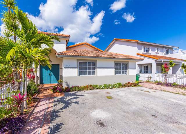 Property at 12362 NW 98th Pl, Hialeah Gardens, FL 33018, 3 beds, 2 baths