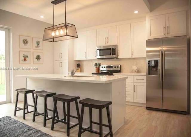 Property at 15105 SW 180th St, Miami, FL 33187, 6 beds, 3.5 baths