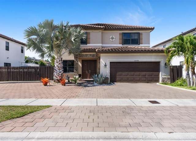 Property at 25224 SW 118th Ave, Homestead, FL 33032, 4 beds, 4 baths