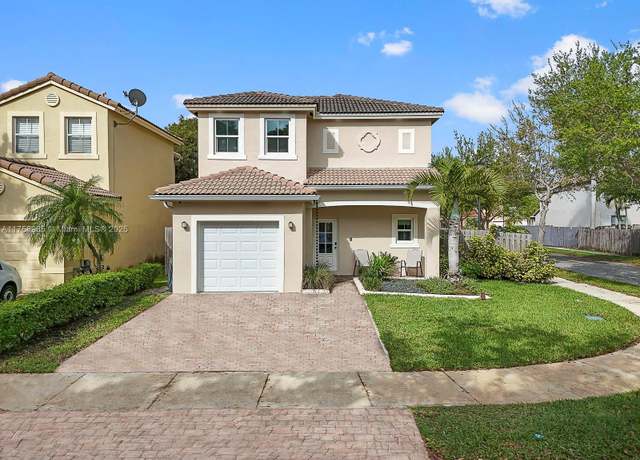 Property at 1602 SE 20th Rd, Homestead, FL 33035, 3 beds, 2 baths