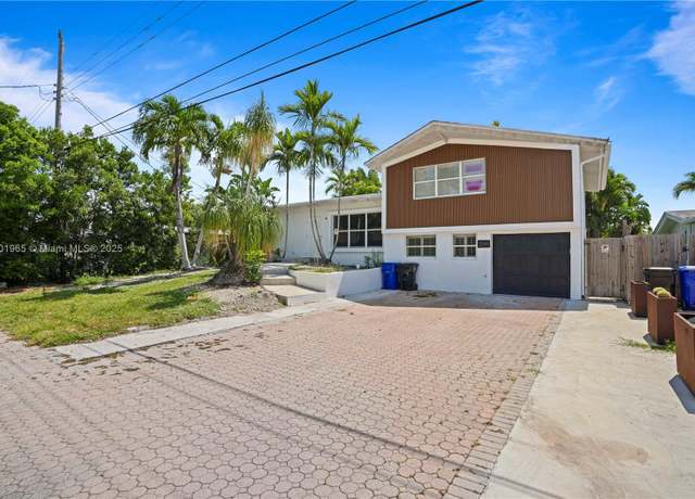 Property at 2548 Tortugas Ln, Fort Lauderdale, FL 33312, 4 beds, 4 baths