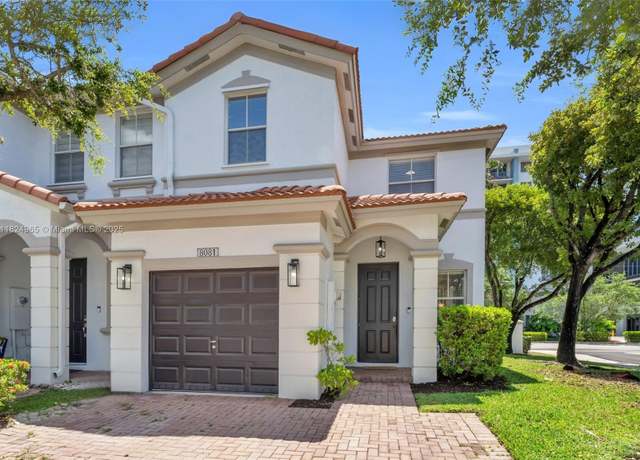 Property at 8081 NW 107th Ct, Doral, FL 33178, 3 beds, 2.5 baths