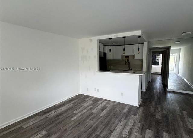 Property at 22 Suffolk A #22, Boca Raton, FL 33434, 1 bed, 1 bath