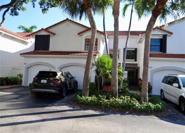Property at 3500 Magellan Cir #714, Aventura, FL 33180, 3 beds, 2.5 baths