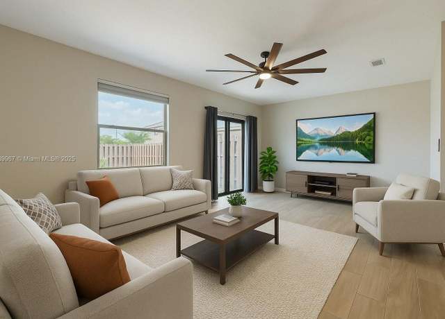 Property at 12950 SW 235th Ter, Homestead, FL 33032, 4 beds, 2.5 baths