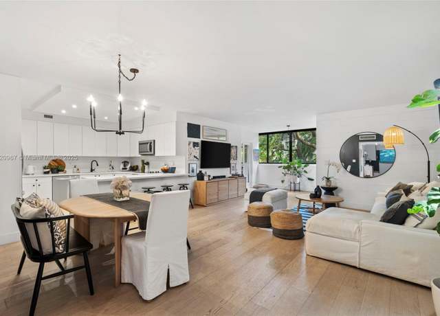 Property at 141 Crandon Blvd #237, Key Biscayne, FL 33149, 3 beds, 2 baths