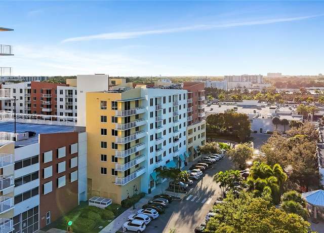 Property at 2775 NE 187th St #318, Aventura, FL 33180, 3 beds, 2 baths