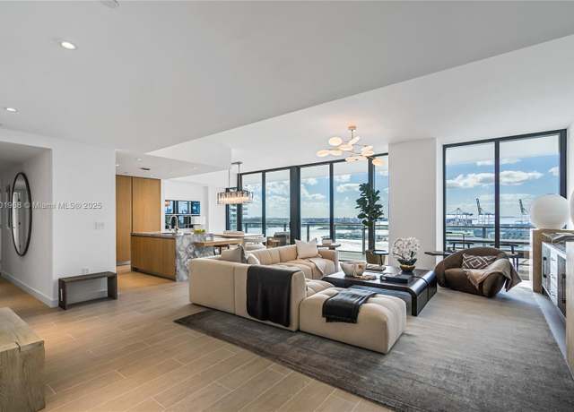 Property at 500 Alton Rd #1603, Miami Beach, FL 33139, 3 beds, 3.5 baths