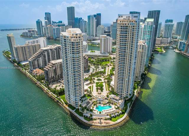 Property at 848 Brickell Key Dr #3803, Miami, FL 33131, 1 bed, 1.5 baths