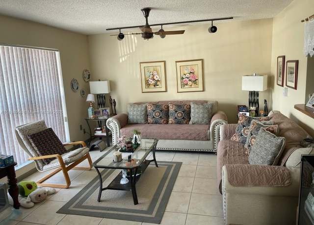 Property at 6172 SW 4th Pl, Margate, FL 33068, 2 beds, 2 baths