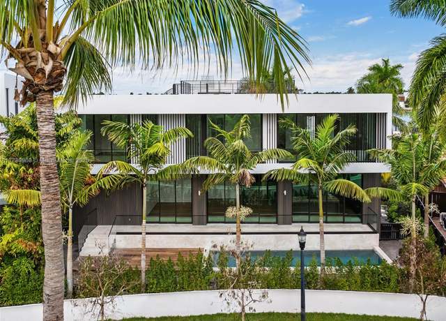 Property at 291 Palm Ave, Miami Beach, FL 33139, 4 beds, 4.5 baths