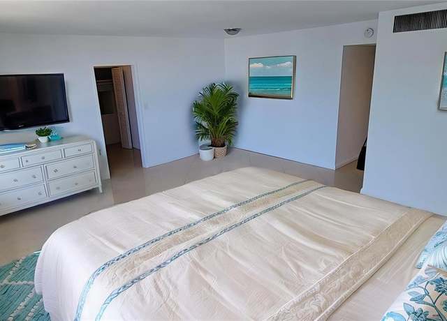 Property at 1000 West Ave #1101, Miami Beach, FL 33139, 1 bath