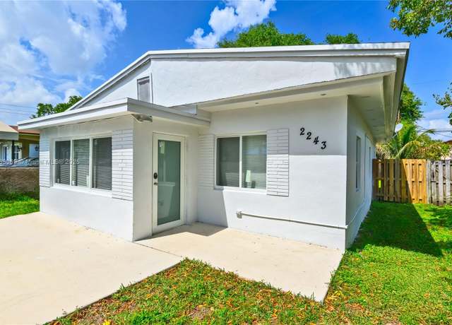 Property at 2243 Greene St, Hollywood, FL 33020, 3 beds, 1.5 baths