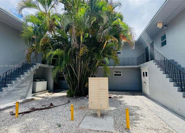 Property at 2000 NW 29th St, Miami, FL 33142, 20 beds, 10 baths
