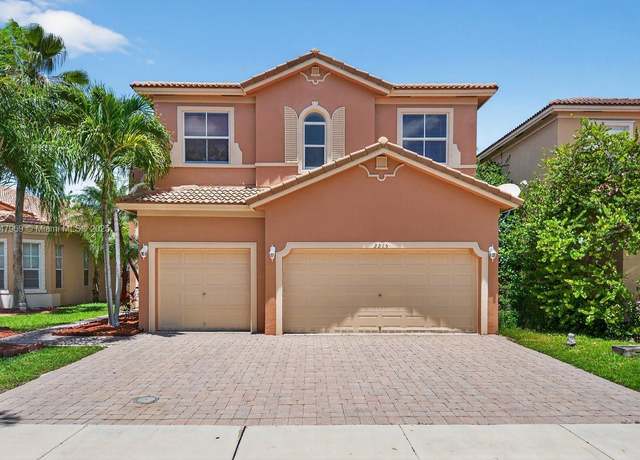 Property at 2215 Portofino Ave, Homestead, FL 33033, 7 beds, 3 baths