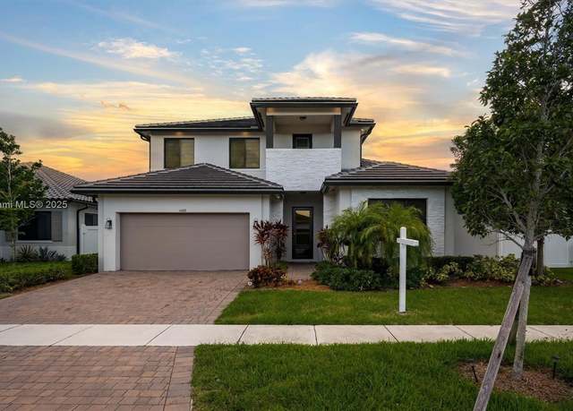 Property at 4406 SW 176th Ave, Miramar, FL 33029, 4 beds, 3.5 baths