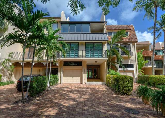 Property at 5990 Paradise Point Dr #5990, Palmetto Bay, FL 33157, 4 beds, 3 baths