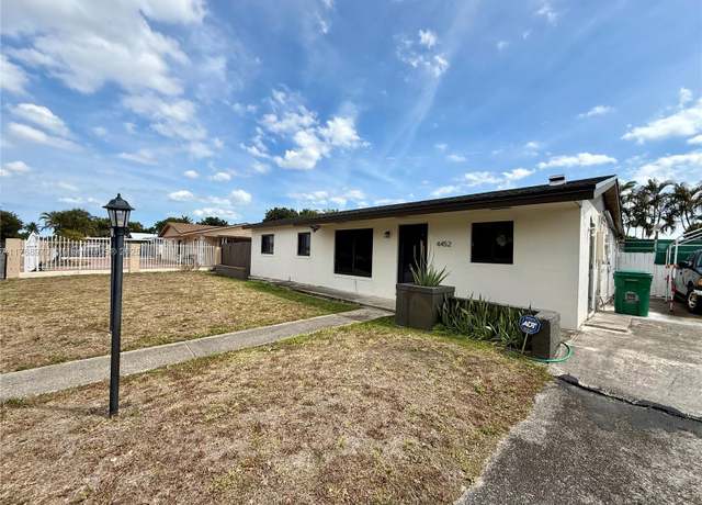 Property at 4452 NW 204th St, Miami Gardens, FL 33055, 3 beds, 1 bath
