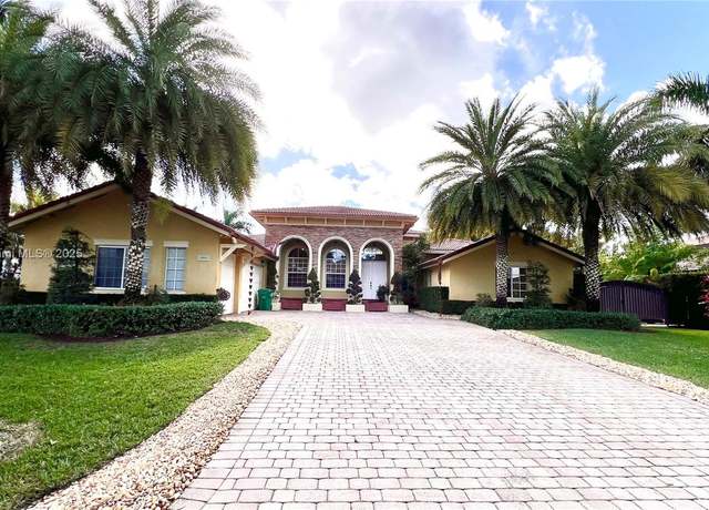 Property at 19806 SW 130th Ave Rd, Miami, FL 33177, 5 beds, 4 baths