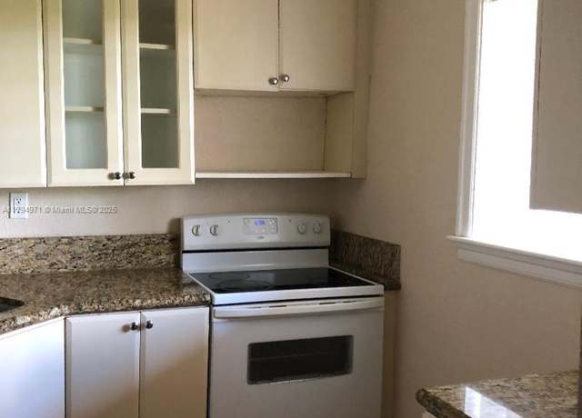 Property at 17255 SW 95th Ave #459, Palmetto Bay, FL 33157, 1 bed, 1 bath