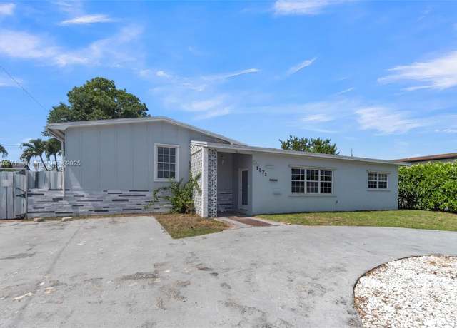 Property at 1371 NW 198th St, Miami Gardens, FL 33169, 3 beds, 3 baths