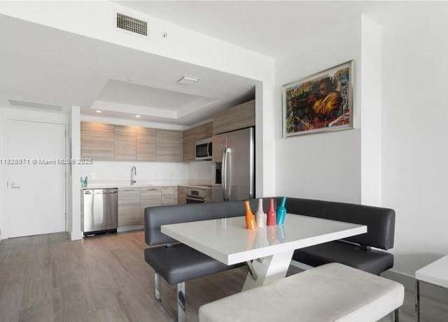 Property at 121 NE 34th St #1812, Miami, FL 33137, 1 bed, 1 bath