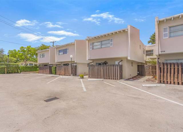 Property at 8713 NE 4th Ave Rd #8713, Miami Shores, FL 33138, 2 beds, 1.5 baths