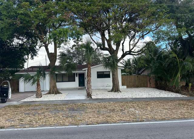 Property at 3193 Taft St, Hollywood, FL 33021, 4 beds, 2 baths