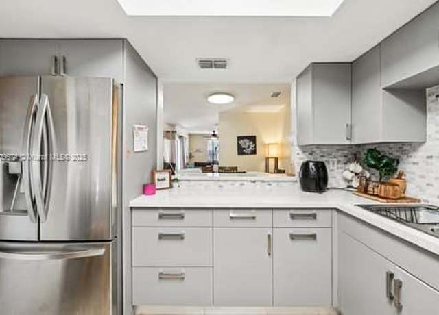 Property at 20930 SW 83rd Ave, Cutler Bay, FL 33189, 2 beds, 2.5 baths