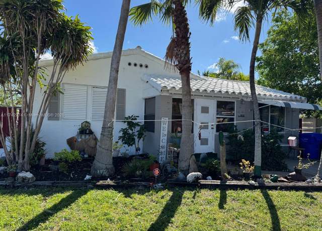 Property at 1812 Scott St, Hollywood, FL 33020, 2 beds, 1 bath