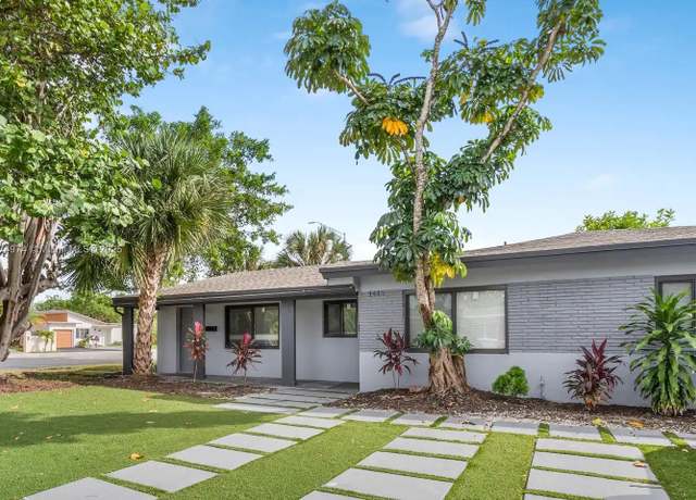 Property at 1413 NE 15th Ave, Fort Lauderdale, FL 33304, 4 beds, 4 baths