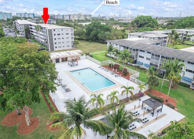 Property at 4800 Hillcrest Ln #503, Hollywood, FL 33021, 3 beds, 3.5 baths