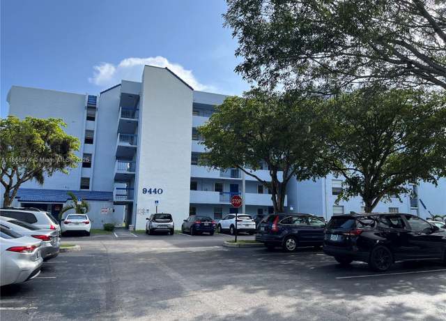 Property at 9440 Fontainebleau Blvd #101, Miami, FL 33172, 2 beds, 2 baths