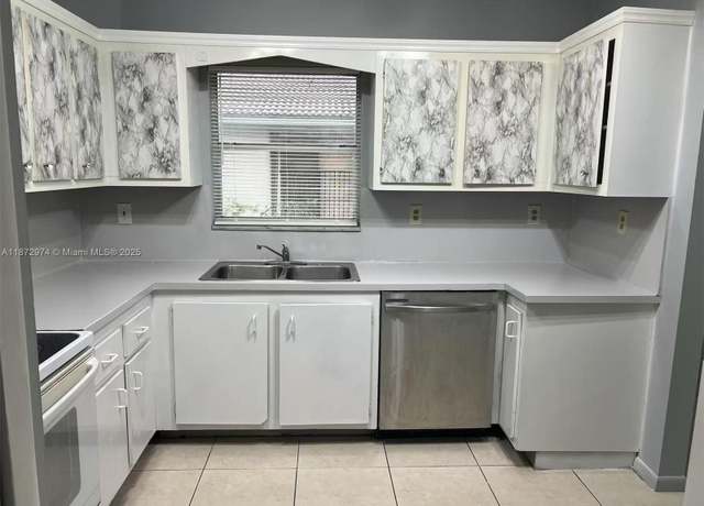 Property at 3100 Coral Springs Dr Unit 2J, Coral Springs, FL 33065, 2 beds, 2 baths