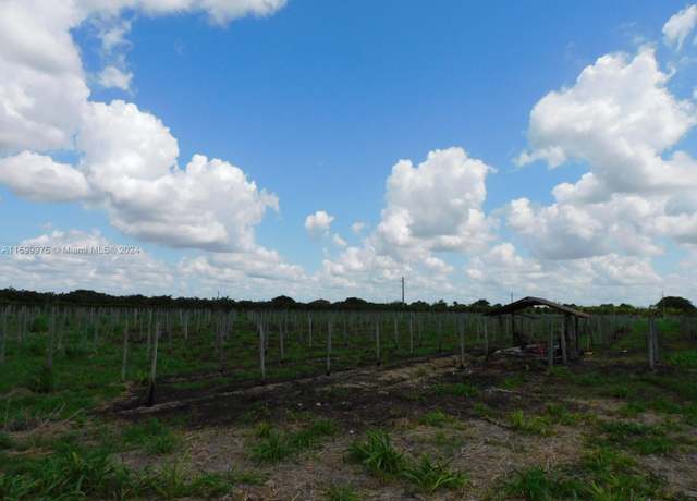 Property at 20400 SW 203 Ave, Miami, FL 33187