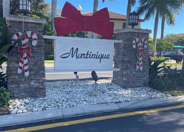 Property at 3219 SE 5th Ct #3219, Homestead, FL 33033, 2 beds, 2.5 baths