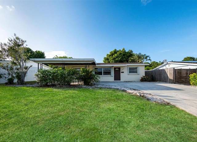 Property at 3589 Island Rd, Palm Beach Gardens, FL 33410, 3 beds, 2 baths