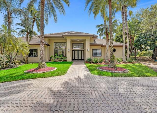 Property at 3320 Bridle Path Ln, Weston, FL 33331, 6 beds, 7 baths