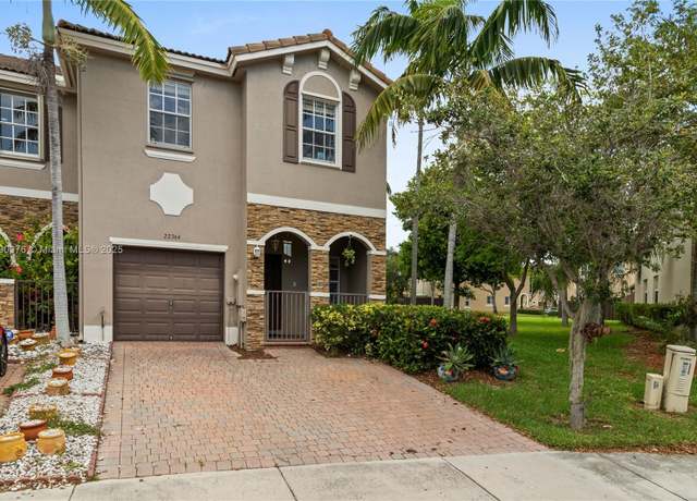 Property at 22364 SW 89th Path, Cutler Bay, FL 33190, 4 beds, 2.5 baths