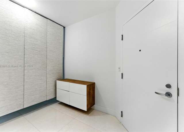Property at 16385 Biscayne Blvd #301, North Miami Beach, FL 33160, 3 beds, 3 baths