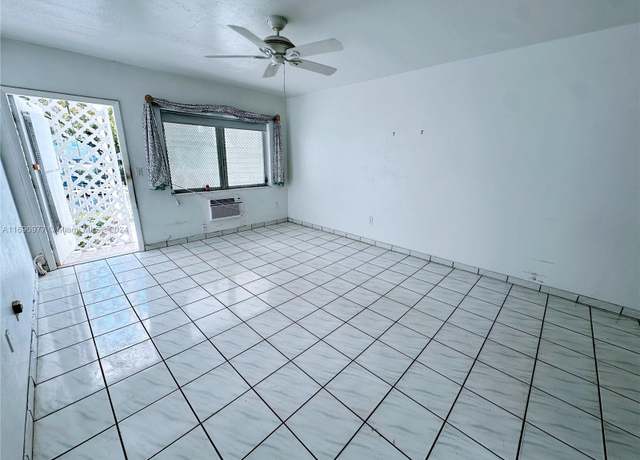 Property at 641 Espanola Way #6, Miami Beach, FL 33139, 1 bath