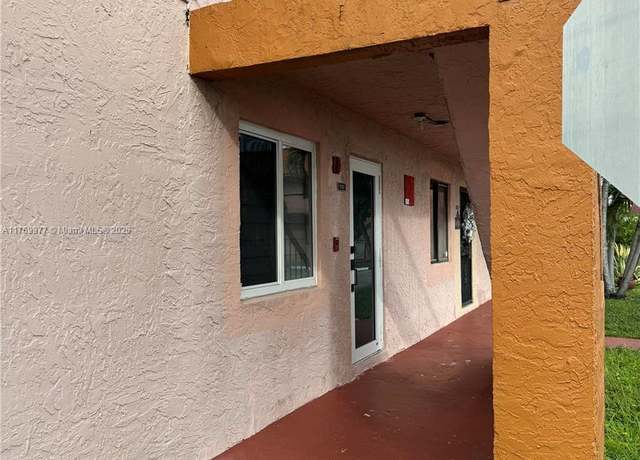 Property at 2150 W 60th St #11101, Hialeah, FL 33016, 1 bed, 1 bath