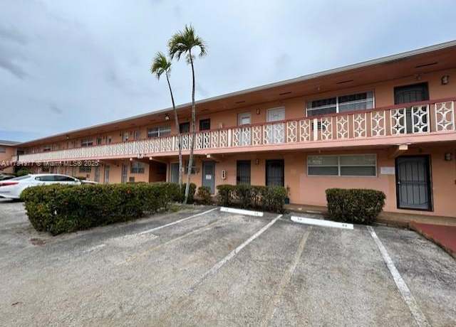 Property at 285 NE 191st St #2923, Miami, FL 33179, 1 bed, 1 bath