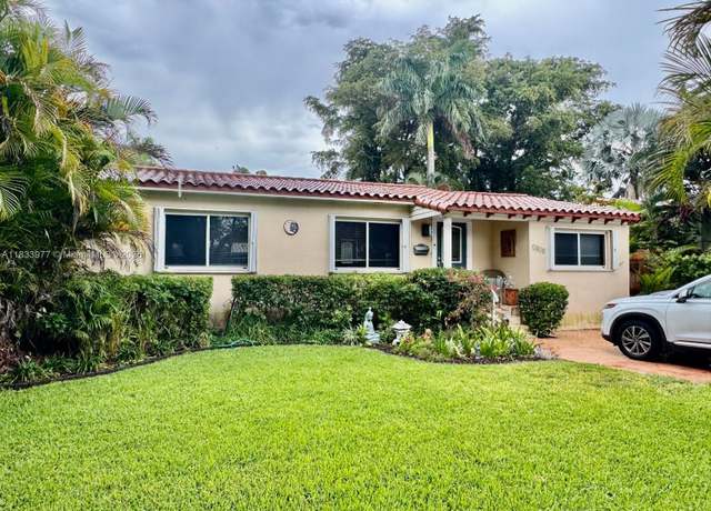 Property at 1410 Fletcher St, Hollywood, FL 33020, 3 beds, 2 baths