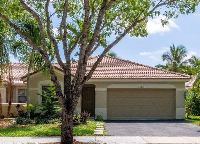 Property at 2020 Andromeda Ln, Weston, FL 33327, 3 beds, 2 baths