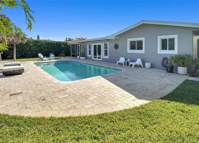 Property at 640 NW 12th Ave, Boca Raton, FL 33486, 3 beds, 2 baths